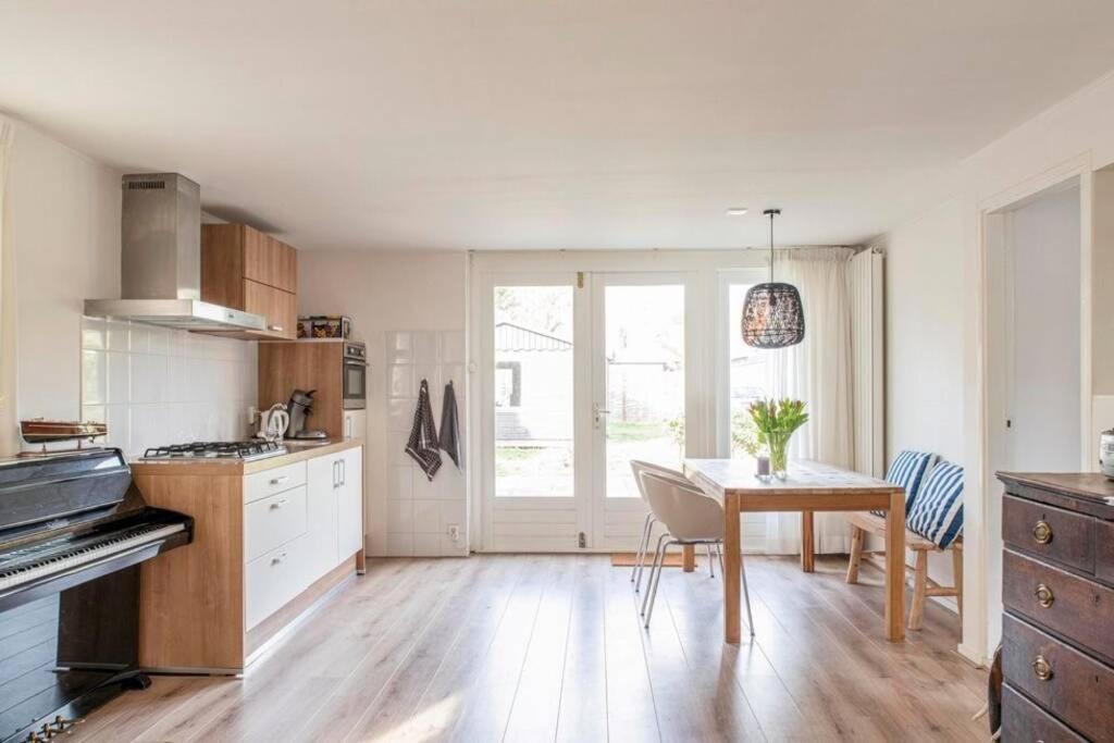 Klaproos Bergen Nh Villa ภายนอก รูปภาพ
